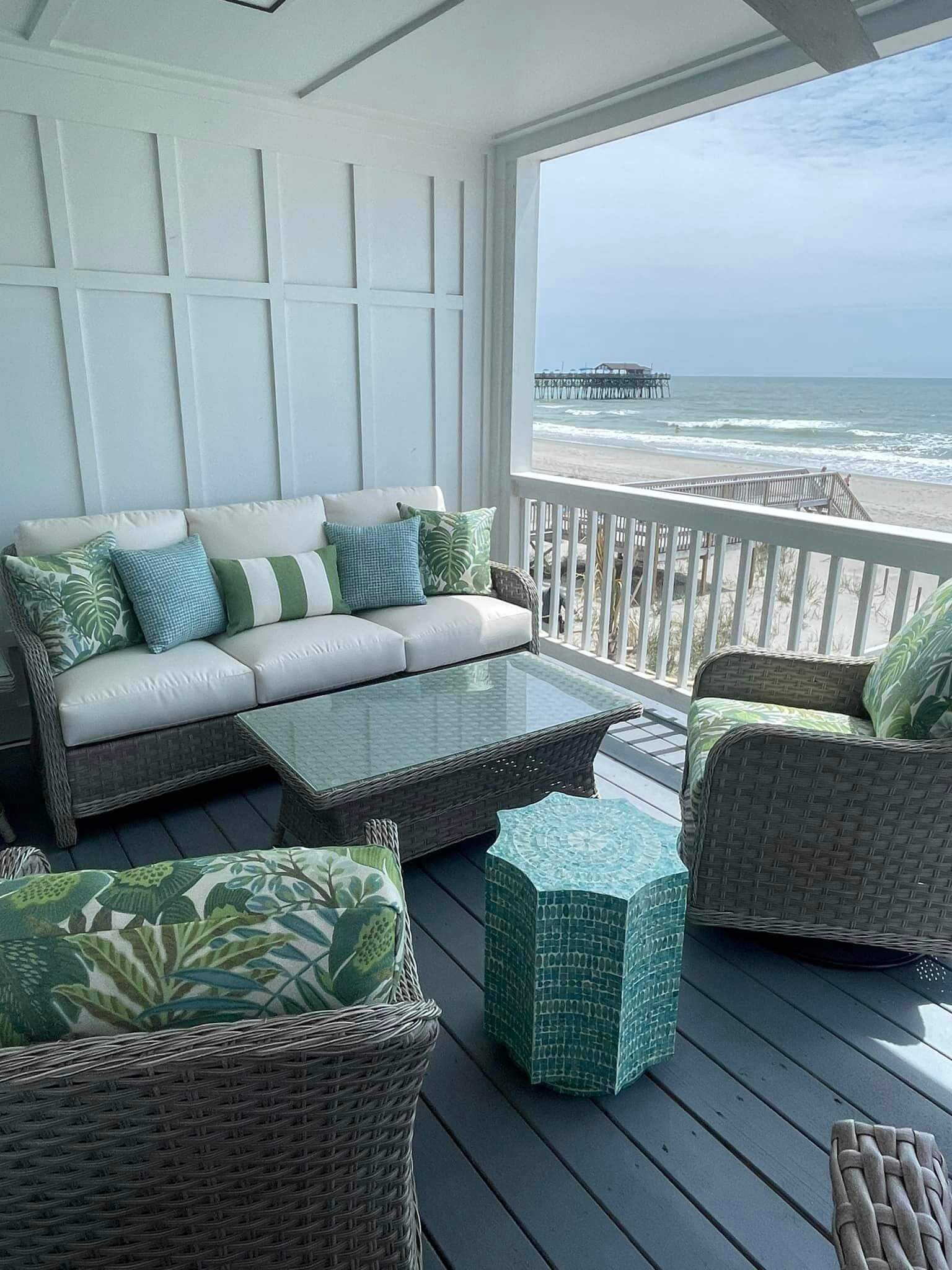 Deck with South Seas outdoor furniture in Surfside Beach, SC