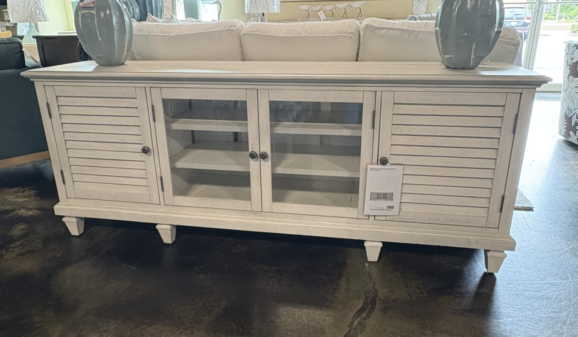 4 Door Cabinet