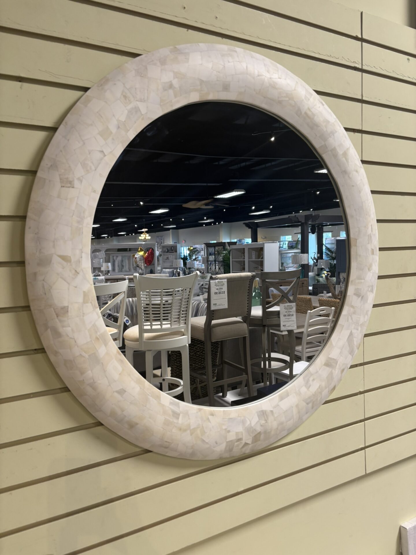 Round Mirror