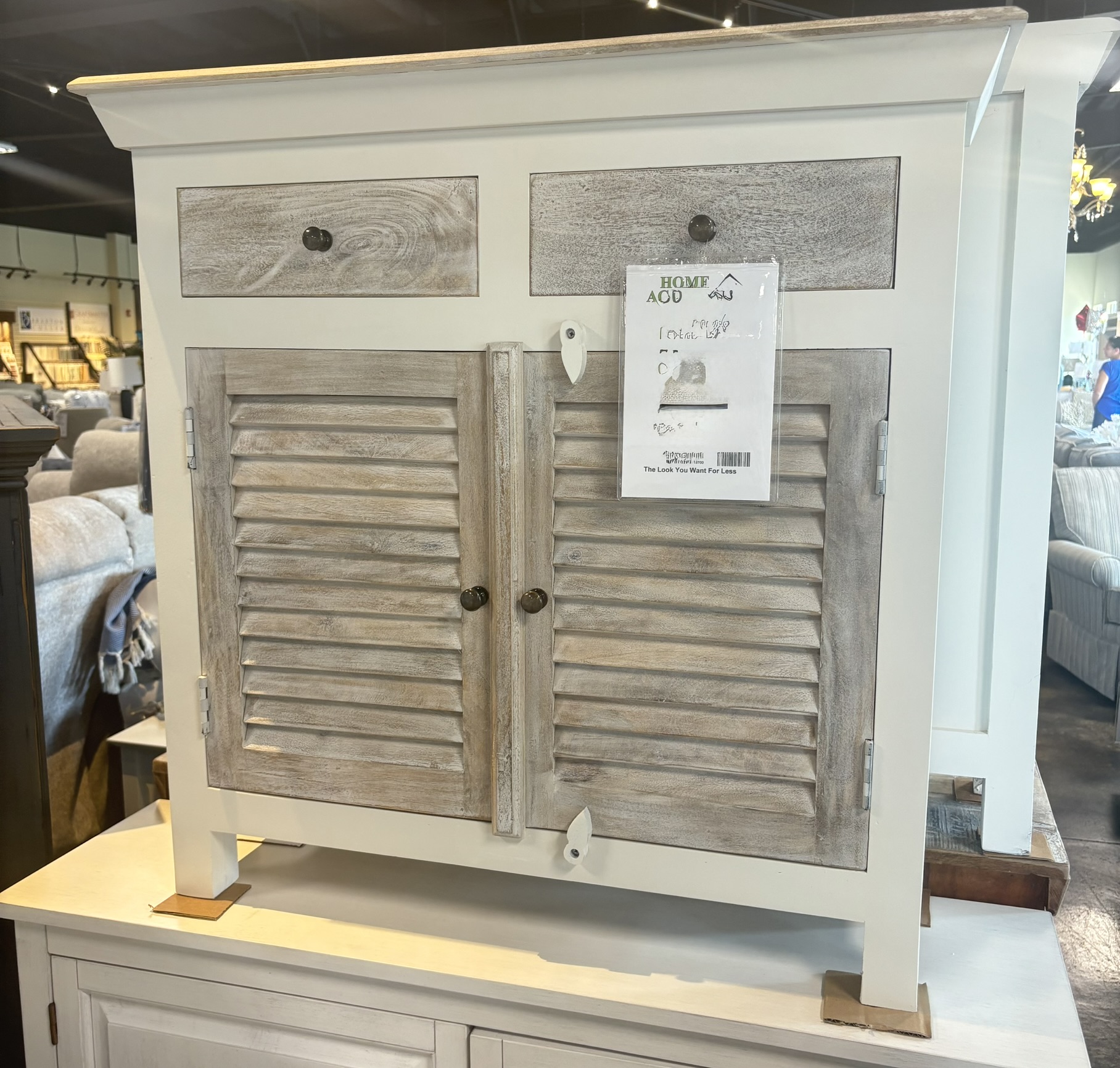 4 Door Cabinet