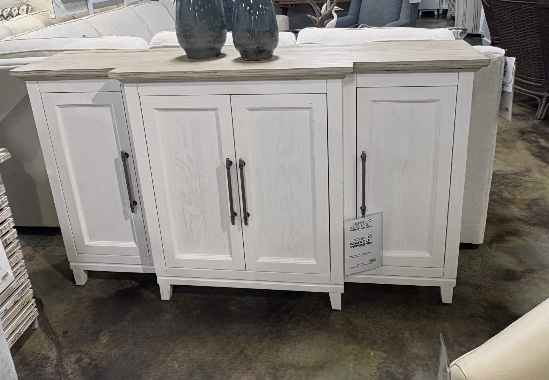 4 Door Cabinet