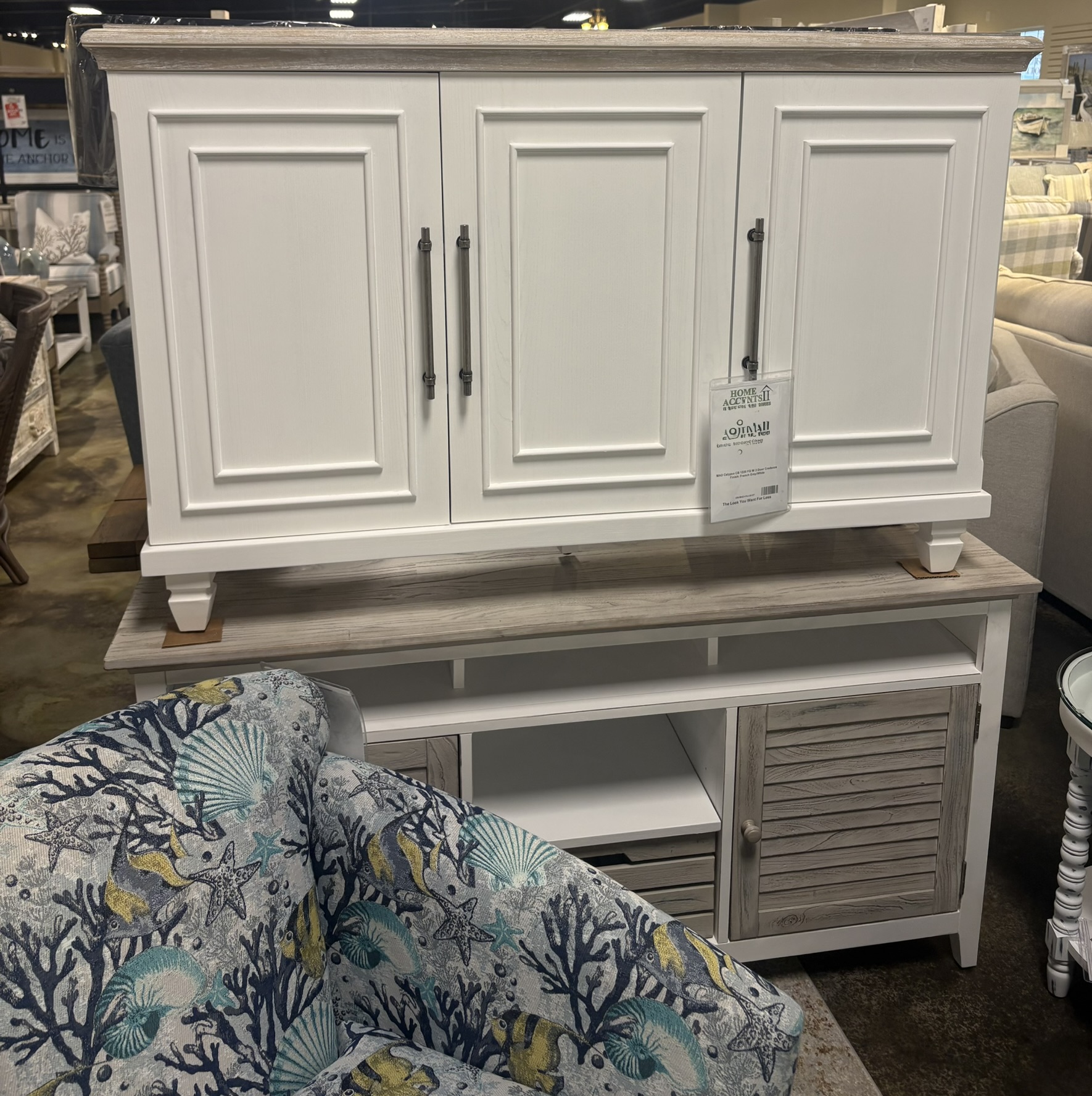 3 Door Cabinet