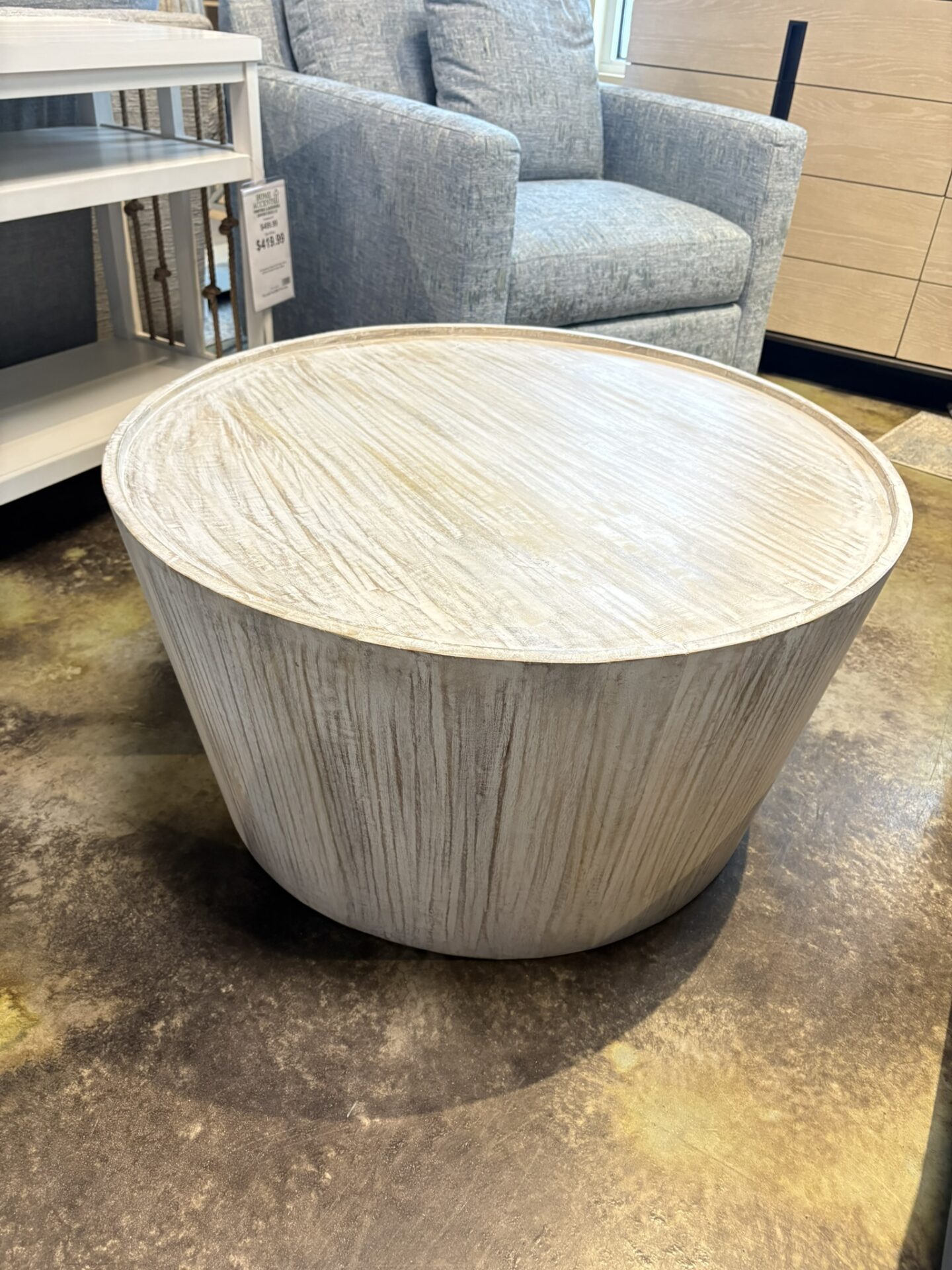Round Table