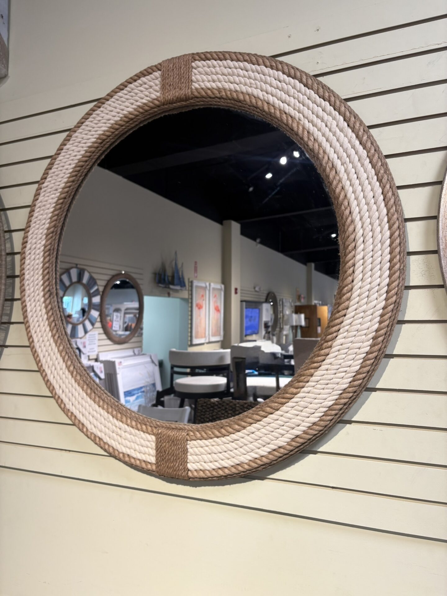 Round Mirror