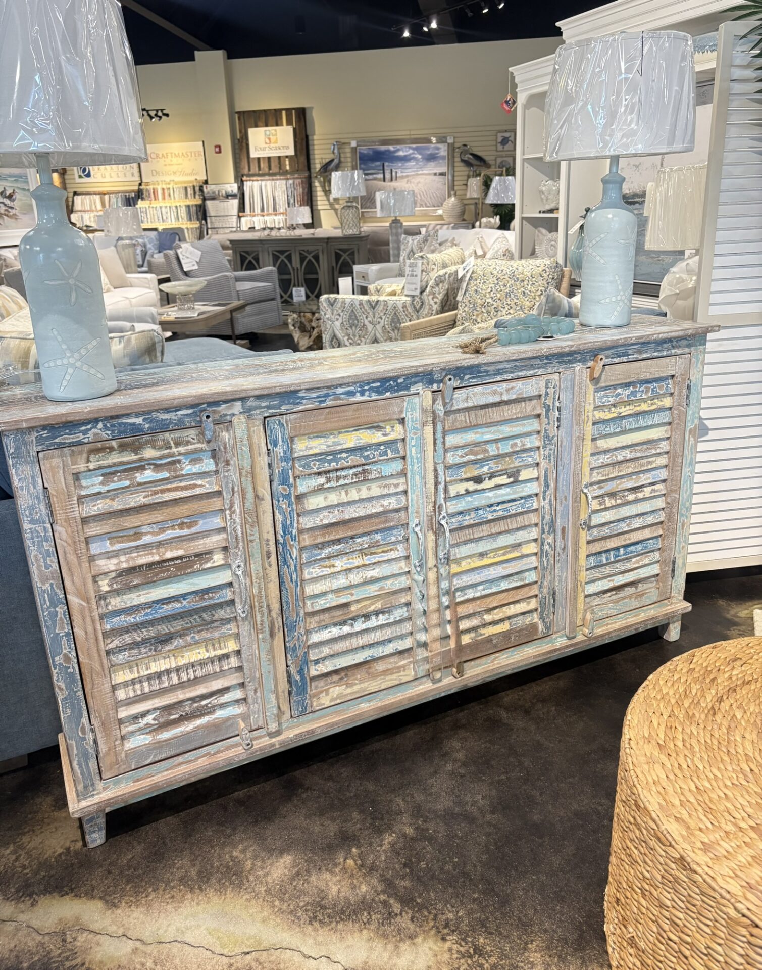 4 Door Cabinet