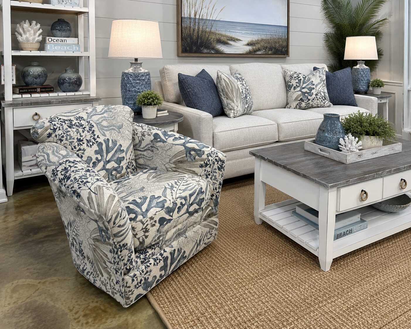 Coastal swivel glider