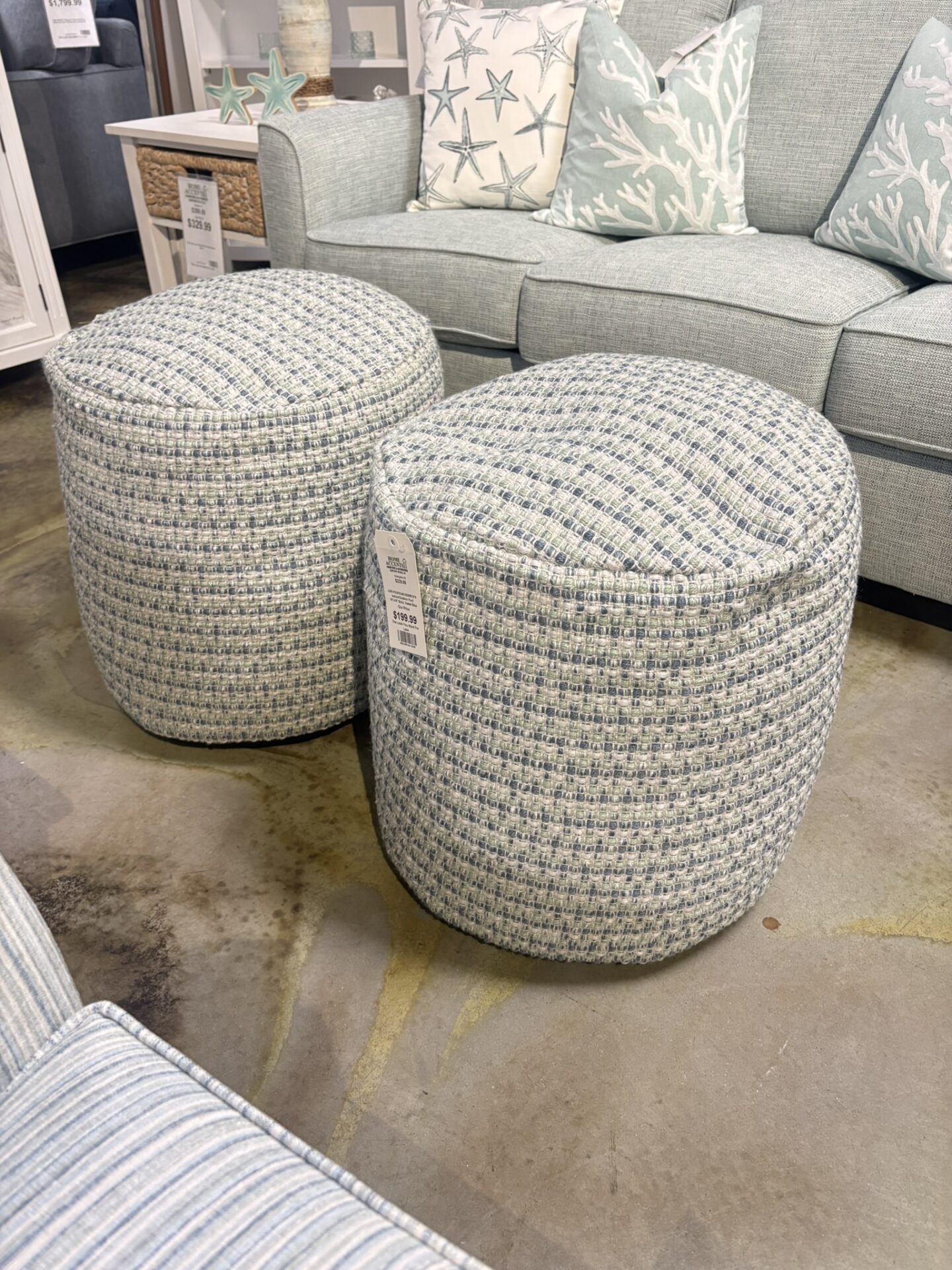 Poufs